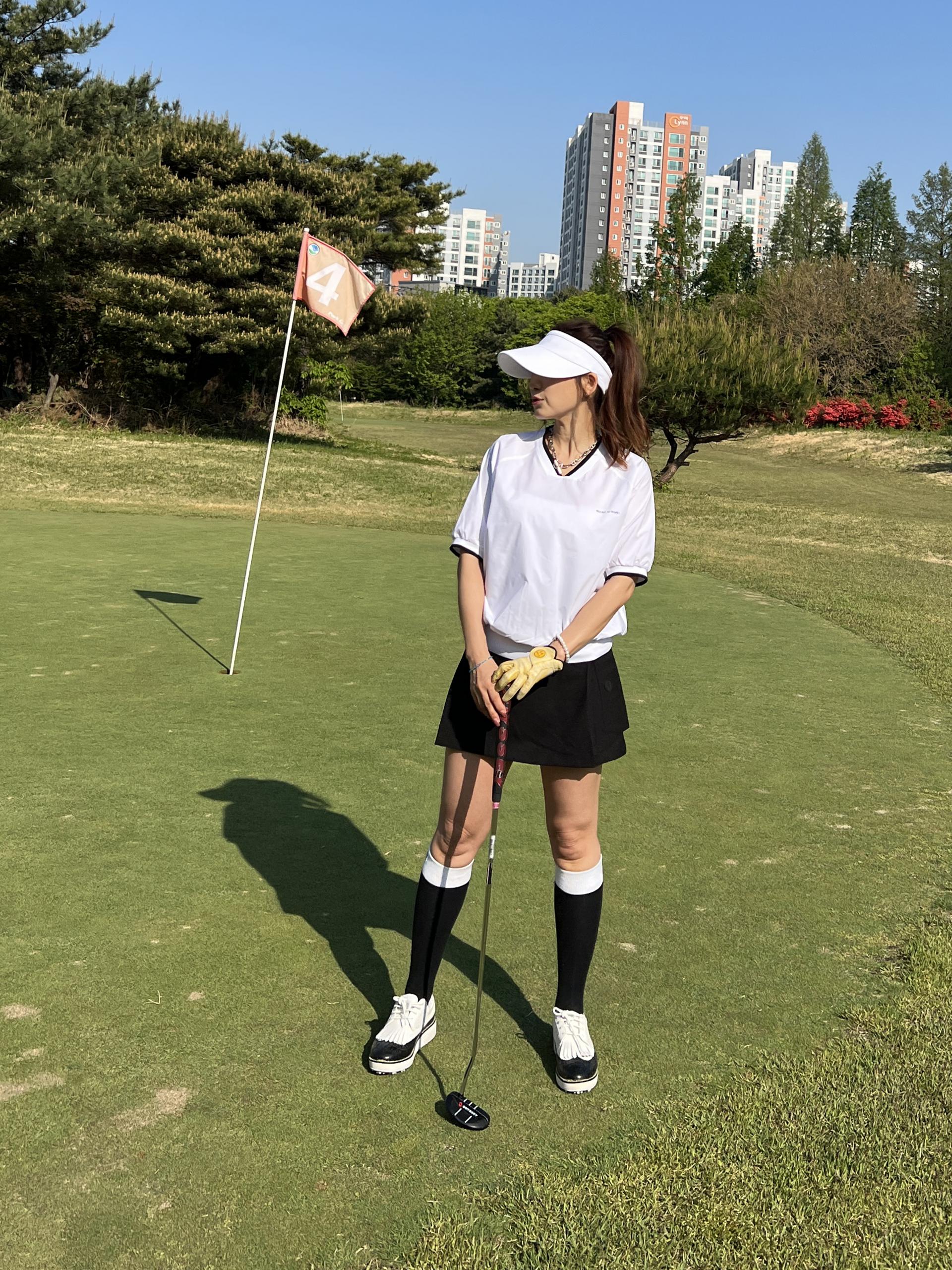 스마일콘브이티셔츠