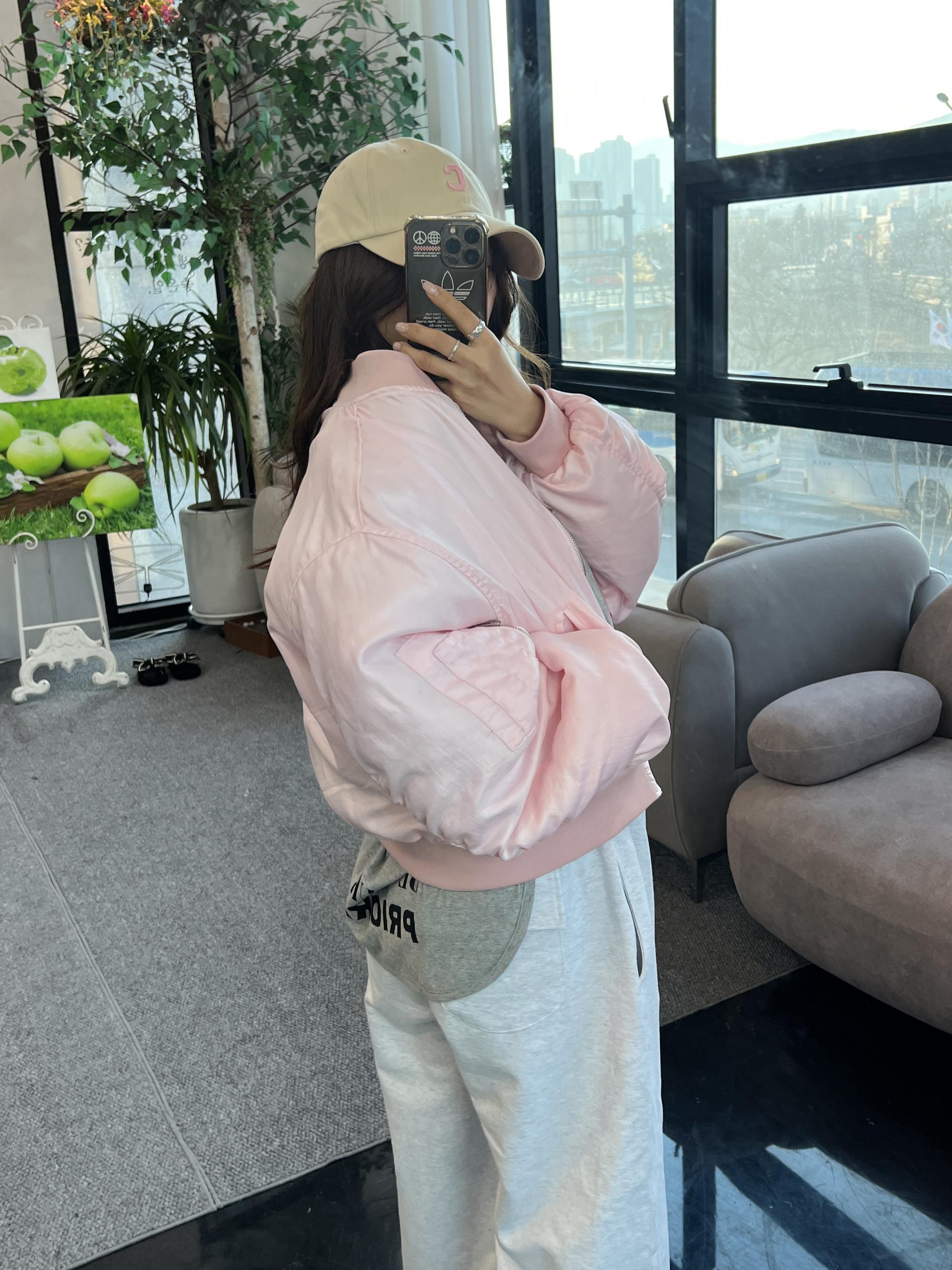레터링브이티셔츠