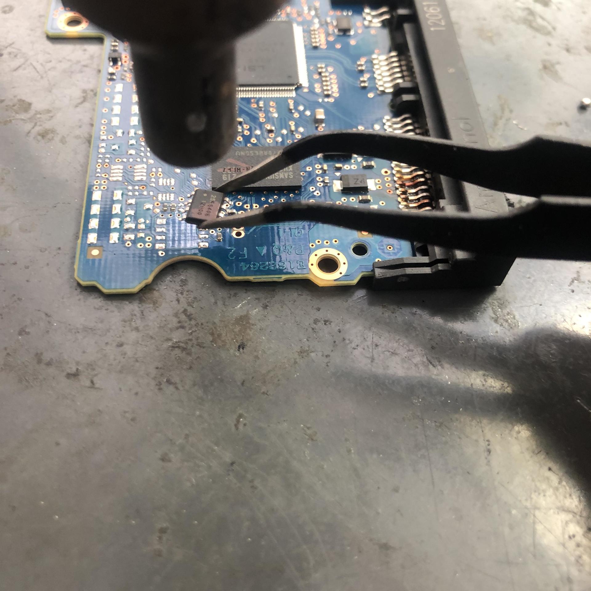 43a086bef893d.jpg