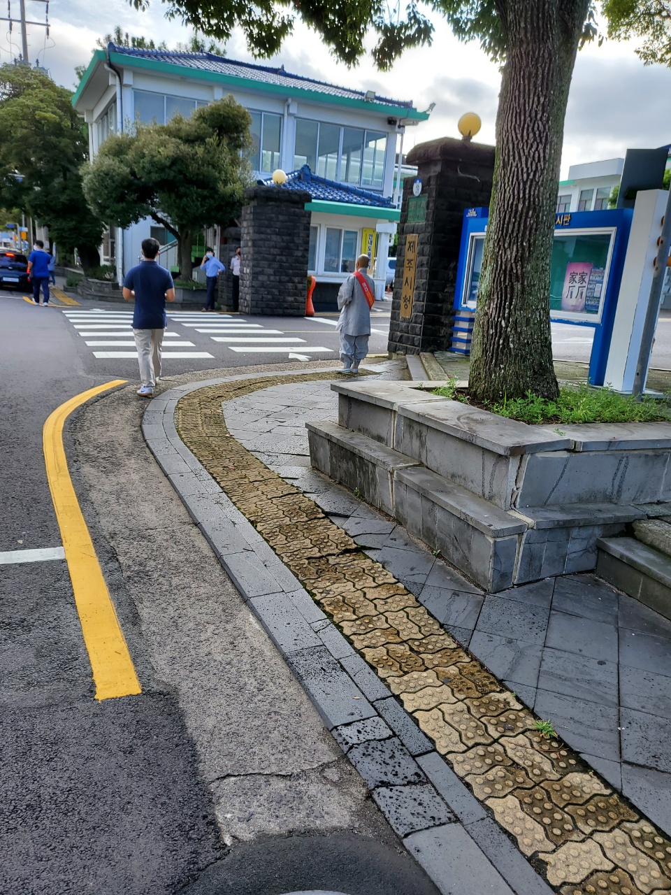 7b314f749d9f1.jpg