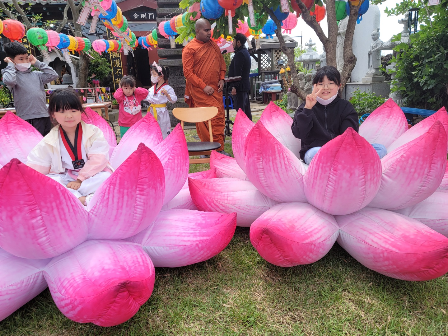d5547273e0d5a.jpg