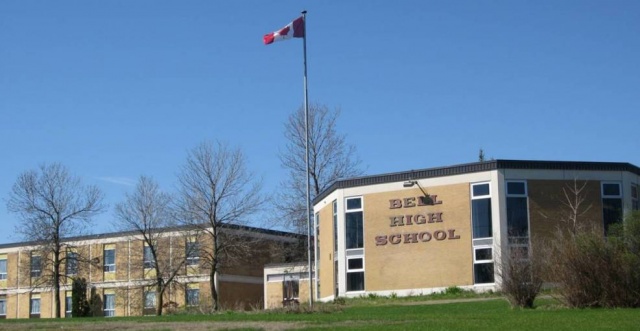 5c04e57419885.jpg