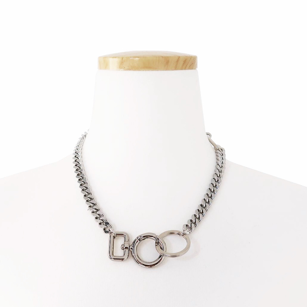 O RING CONNECTOR NECKLACE