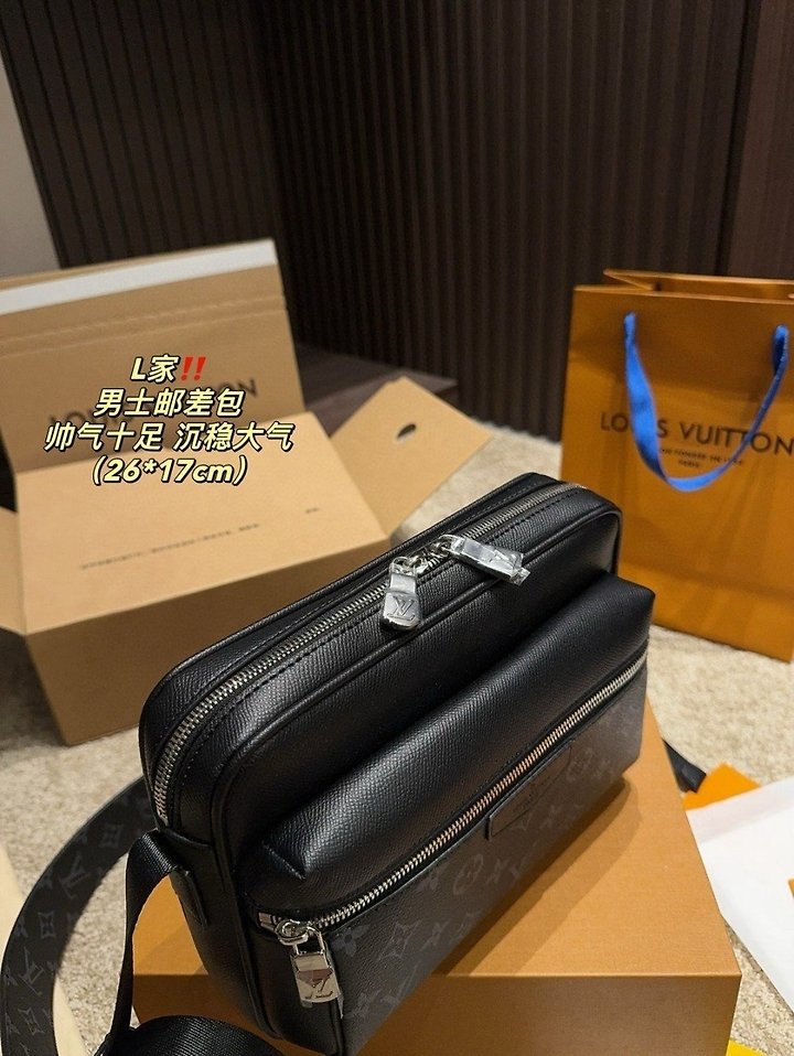 [국내배송] 루이비* 신상 리저브 아카 메신저백 매장판