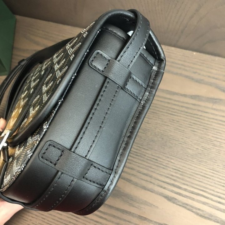 [국내배송] 고야* 벨베데르 투버클 블랙