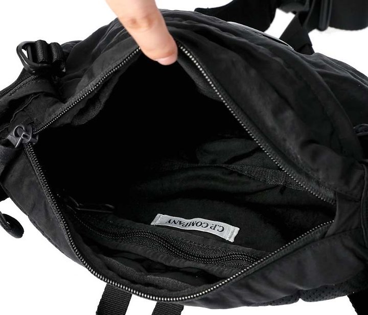 [국내배송 CP컴퍼* 수입 렌즈 와펜 나일론 B 벨트백 블랙
