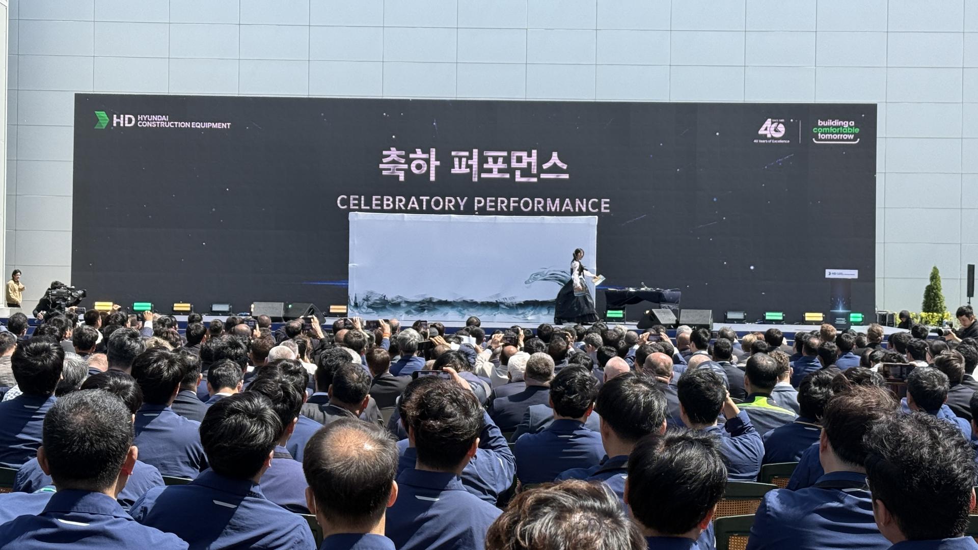 d878aea5e424a.jpg