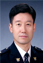 5c18530bd3739.jpg