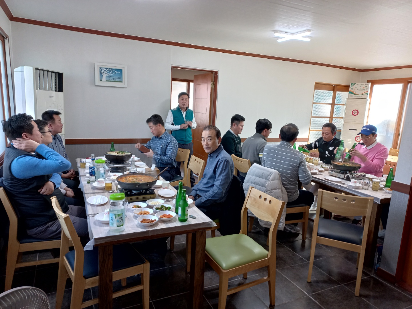 a6cb84210b080.jpg