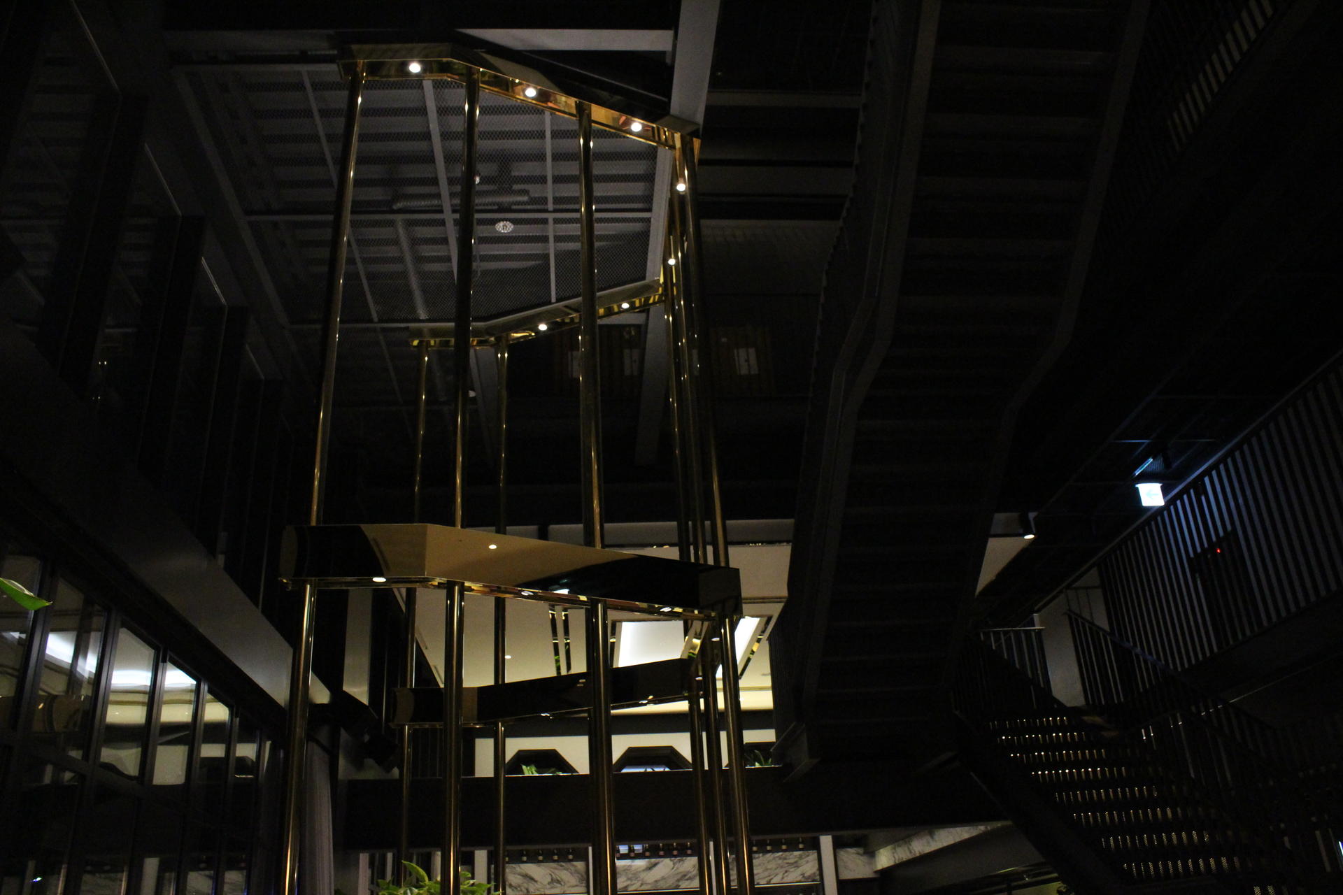 5c1205f86b620.jpg