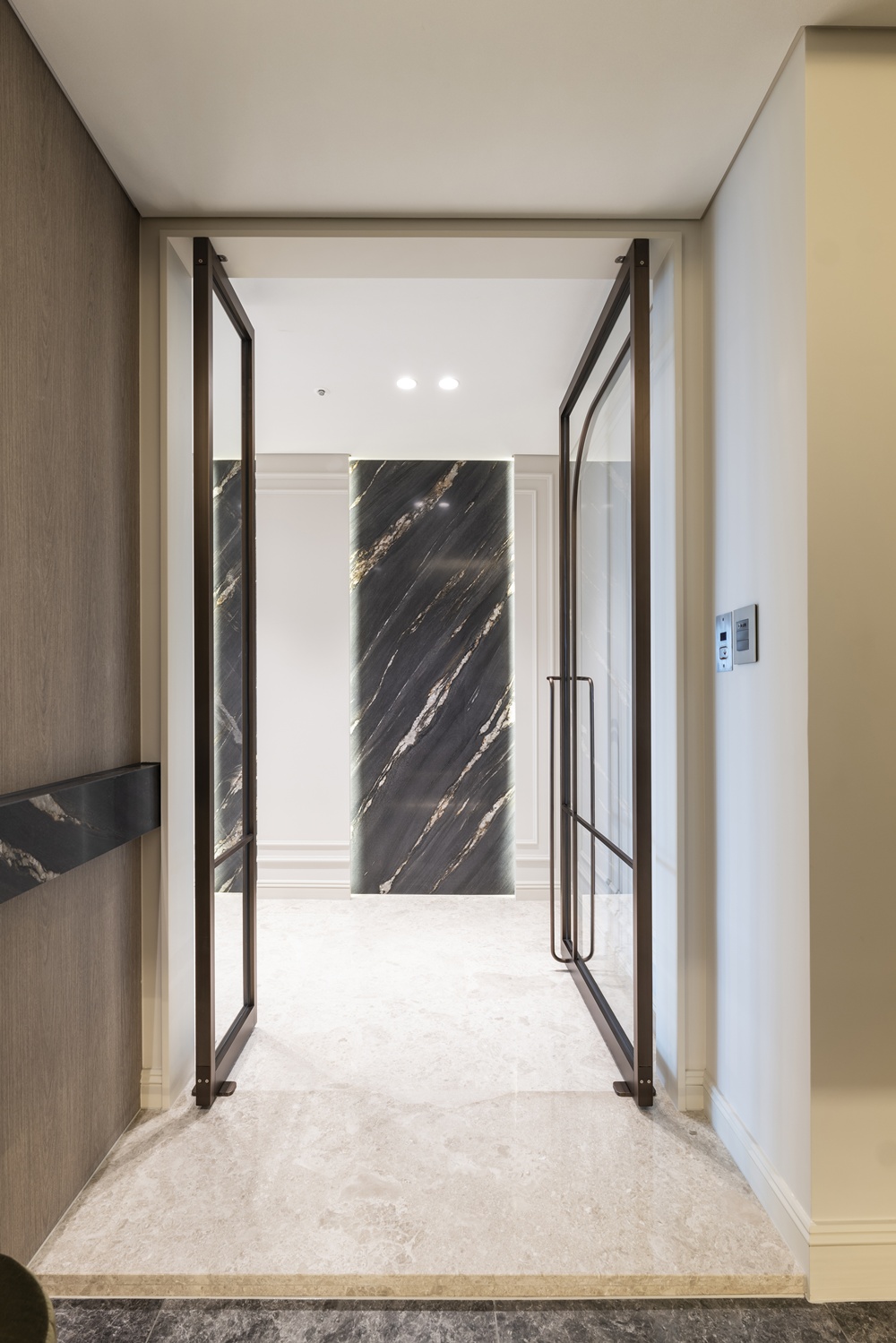 롯데캐슬골드 102-2105-72.jpg