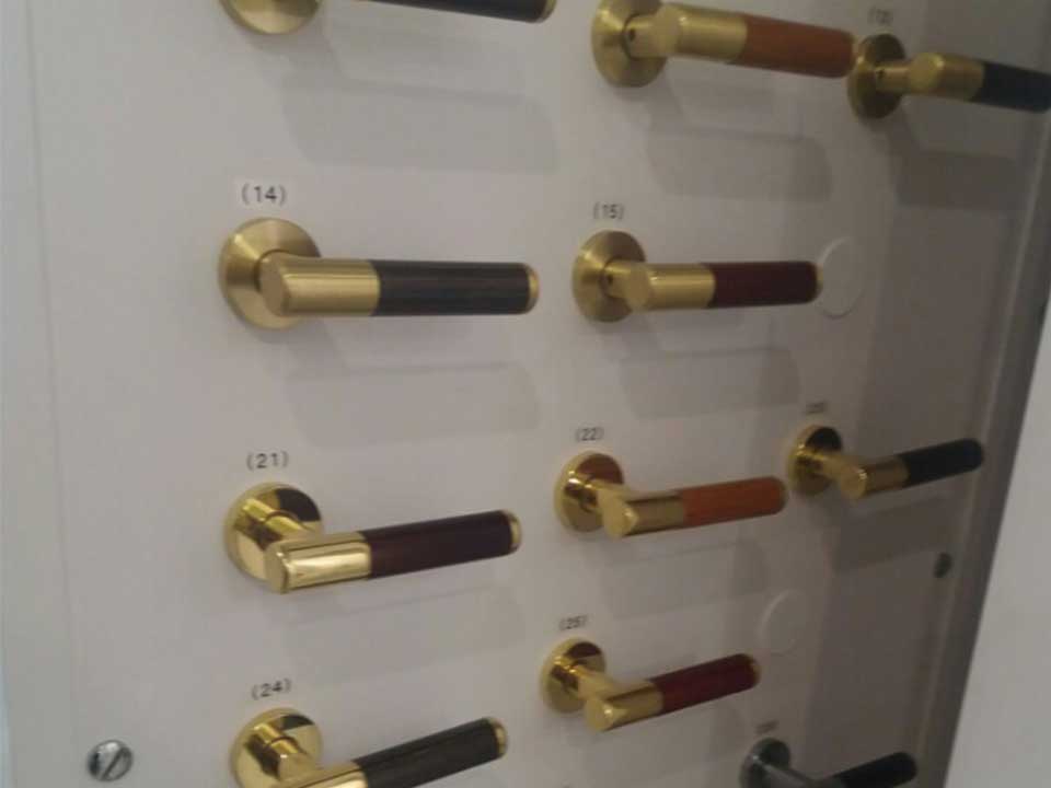 공장 라인 내부 모습