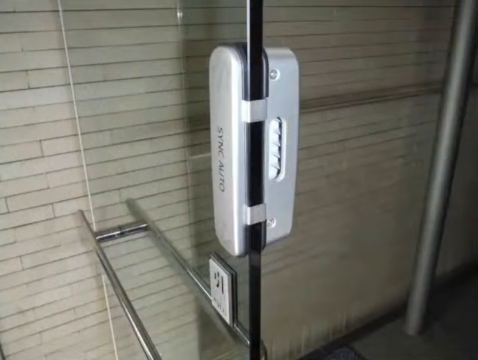 ID-302 유리문 도어락 스트라이크 홀더 설치 상세 / ID-302 glass door strike holder installation detail