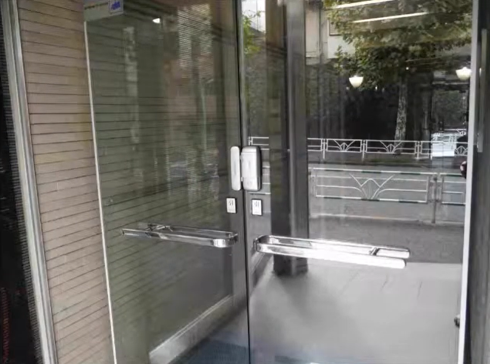 ID-302 유리문 출입통제 시스템 실외 출입구 설치 사례 / ID-302 glass door access control outdoor entrance installation case