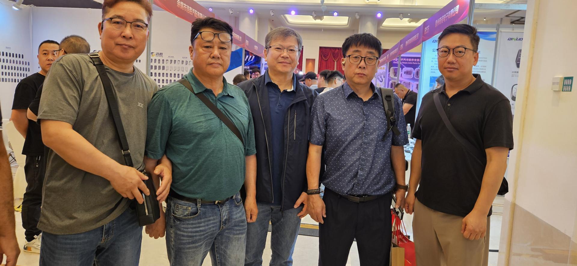 허페이 전시회에 참석한 한국 보안산업 관계자 기념 촬영