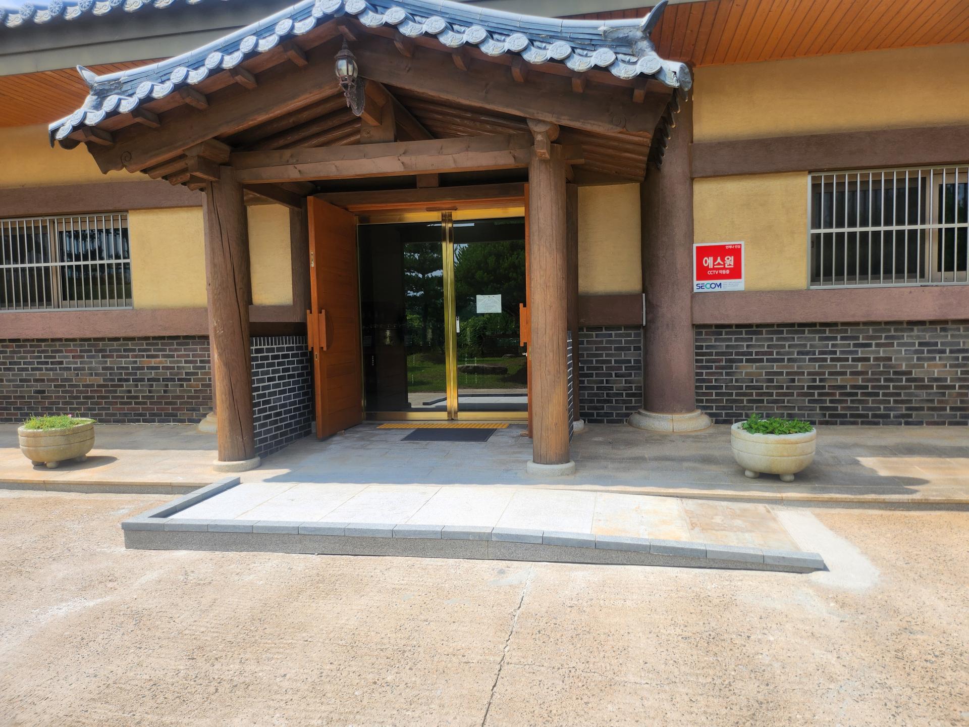 293cb7750a626.jpg