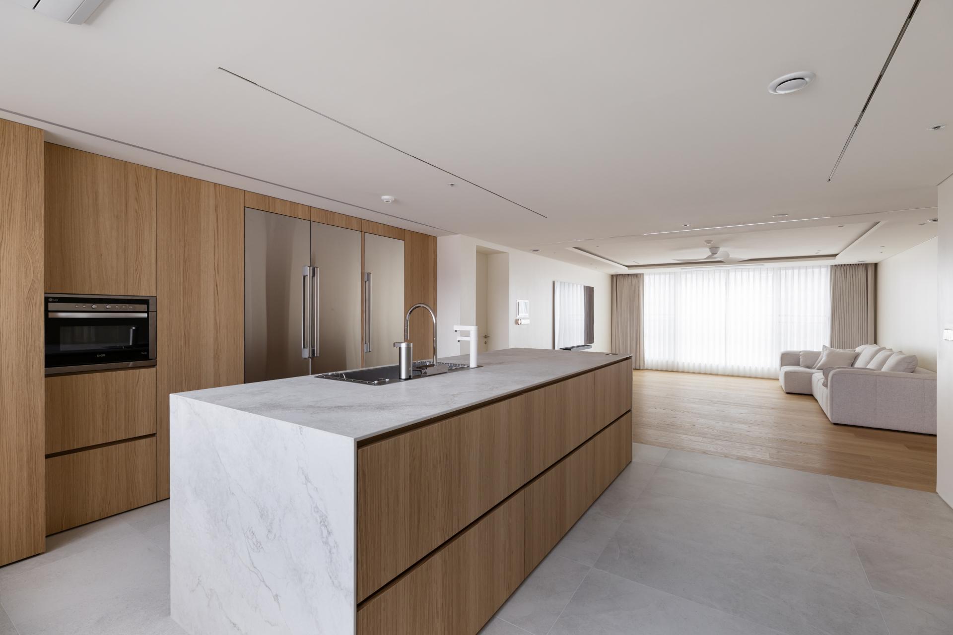 a4bd137fb97a7.jpg