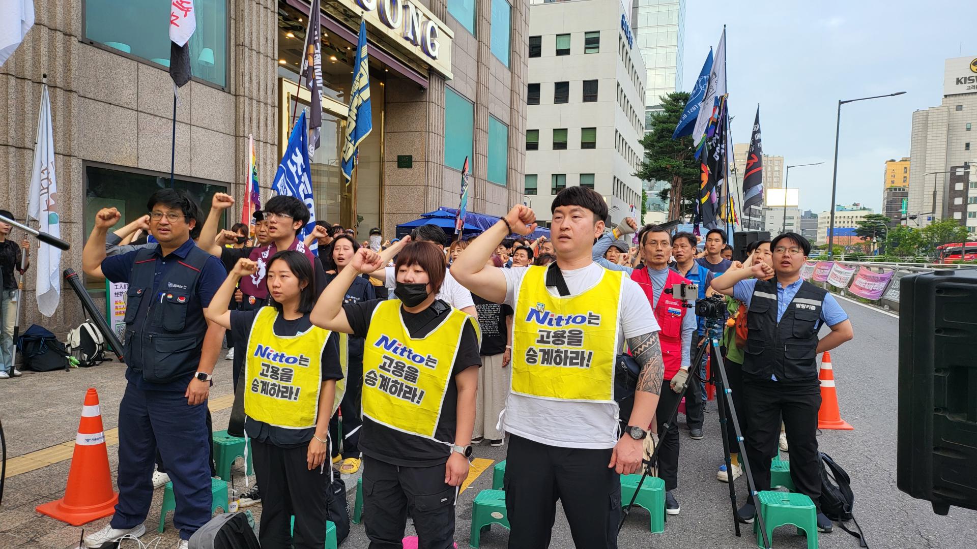 8c361ef15ebc7.jpg