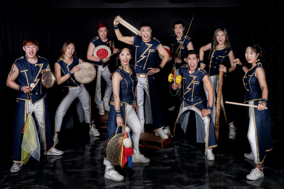8f97758320c99.jpg