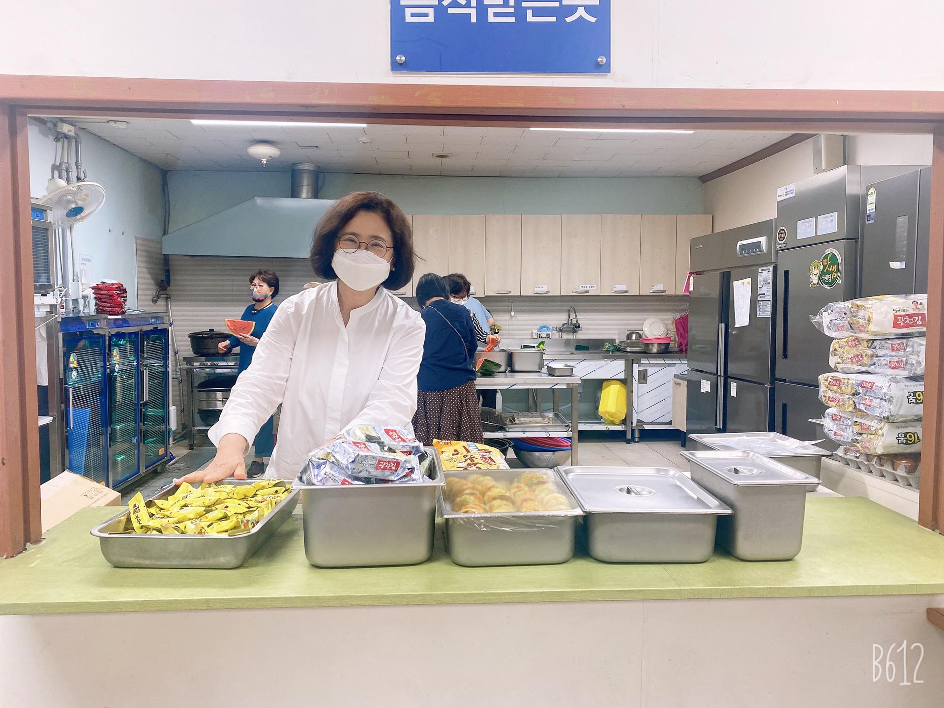 b63a1bcdfcd45.jpg