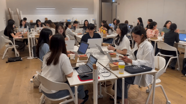 cad79d50db703.gif