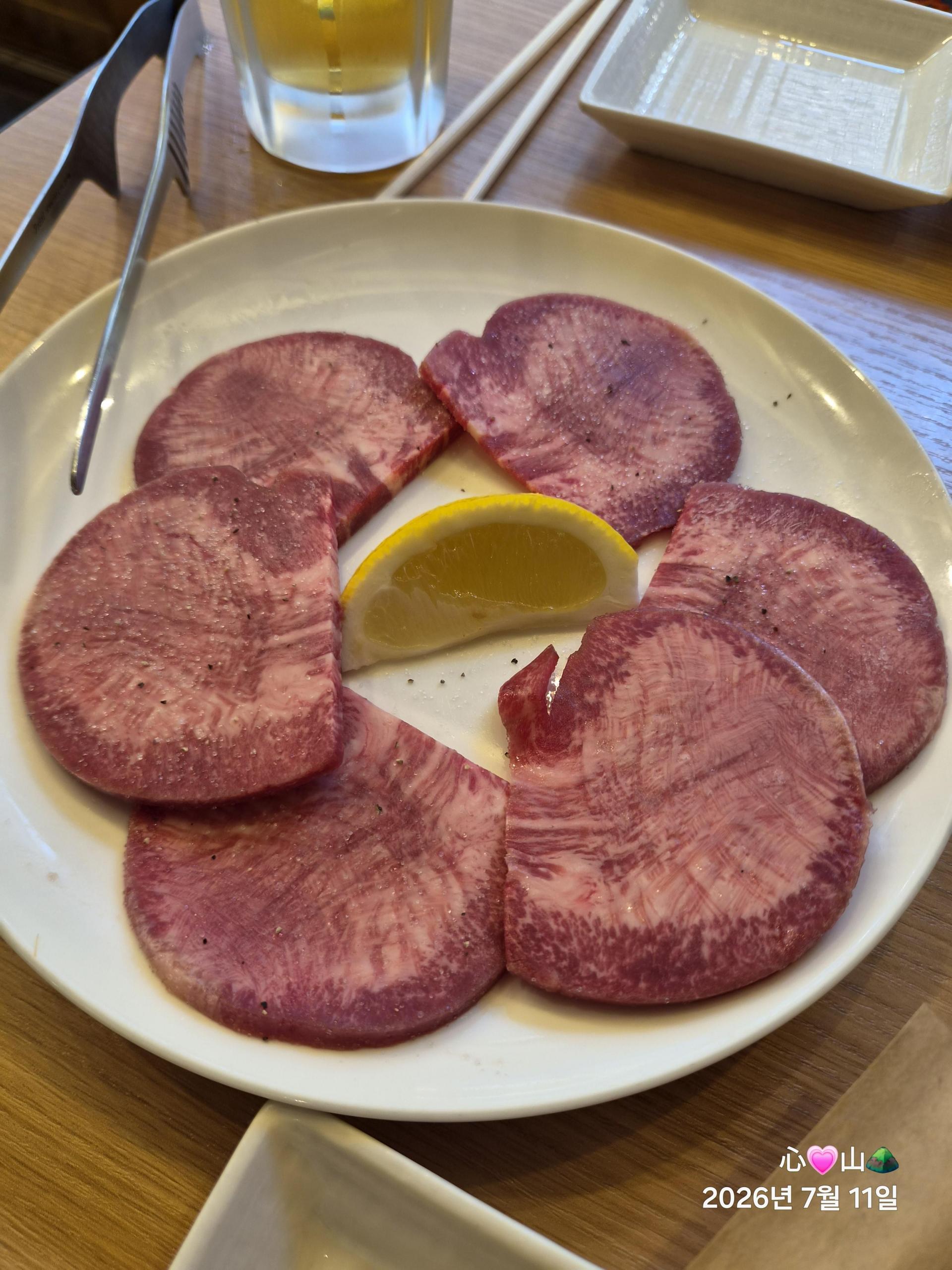 14a461d87992f.jpg