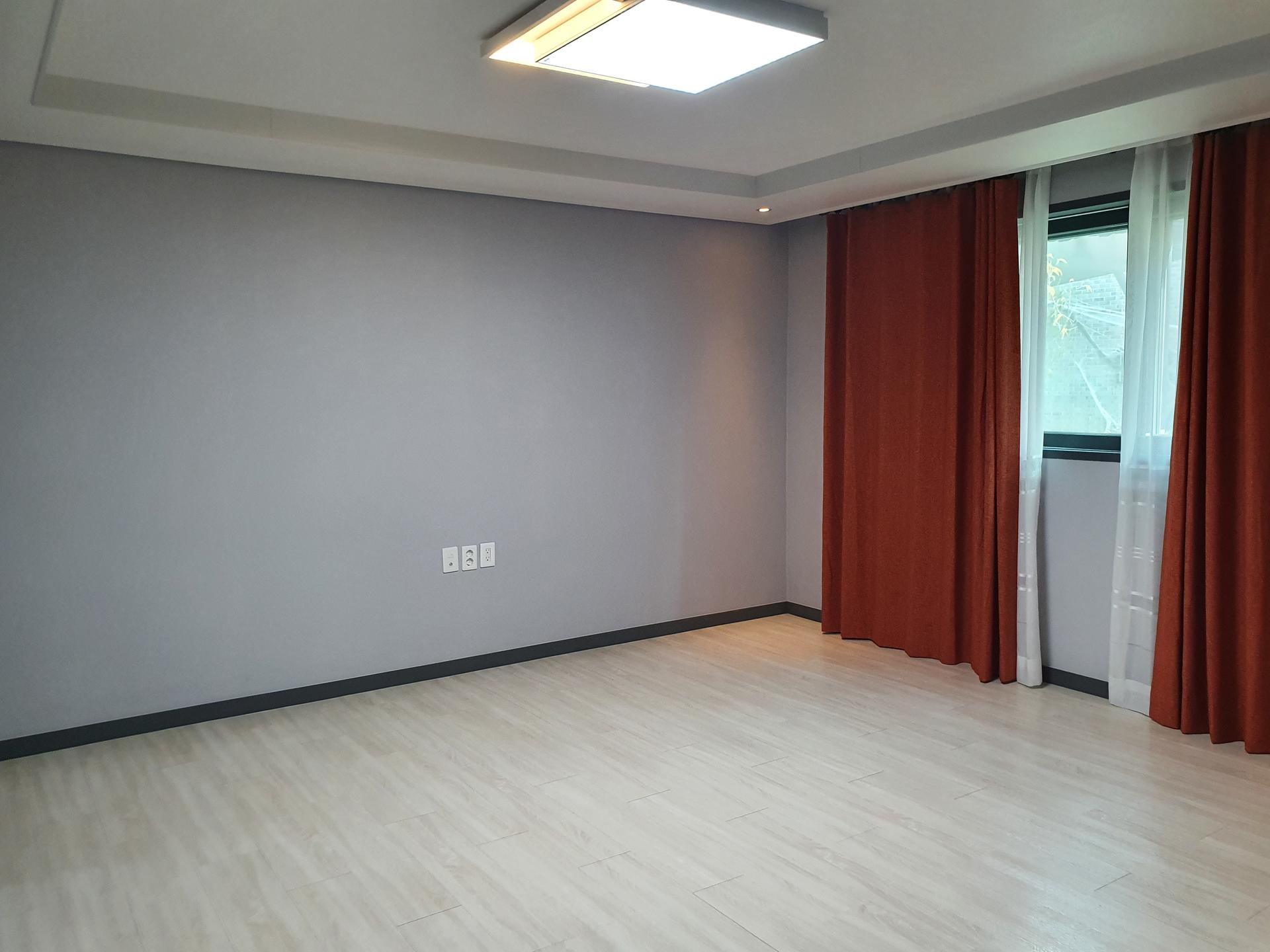 1f12cebab81a8.jpg