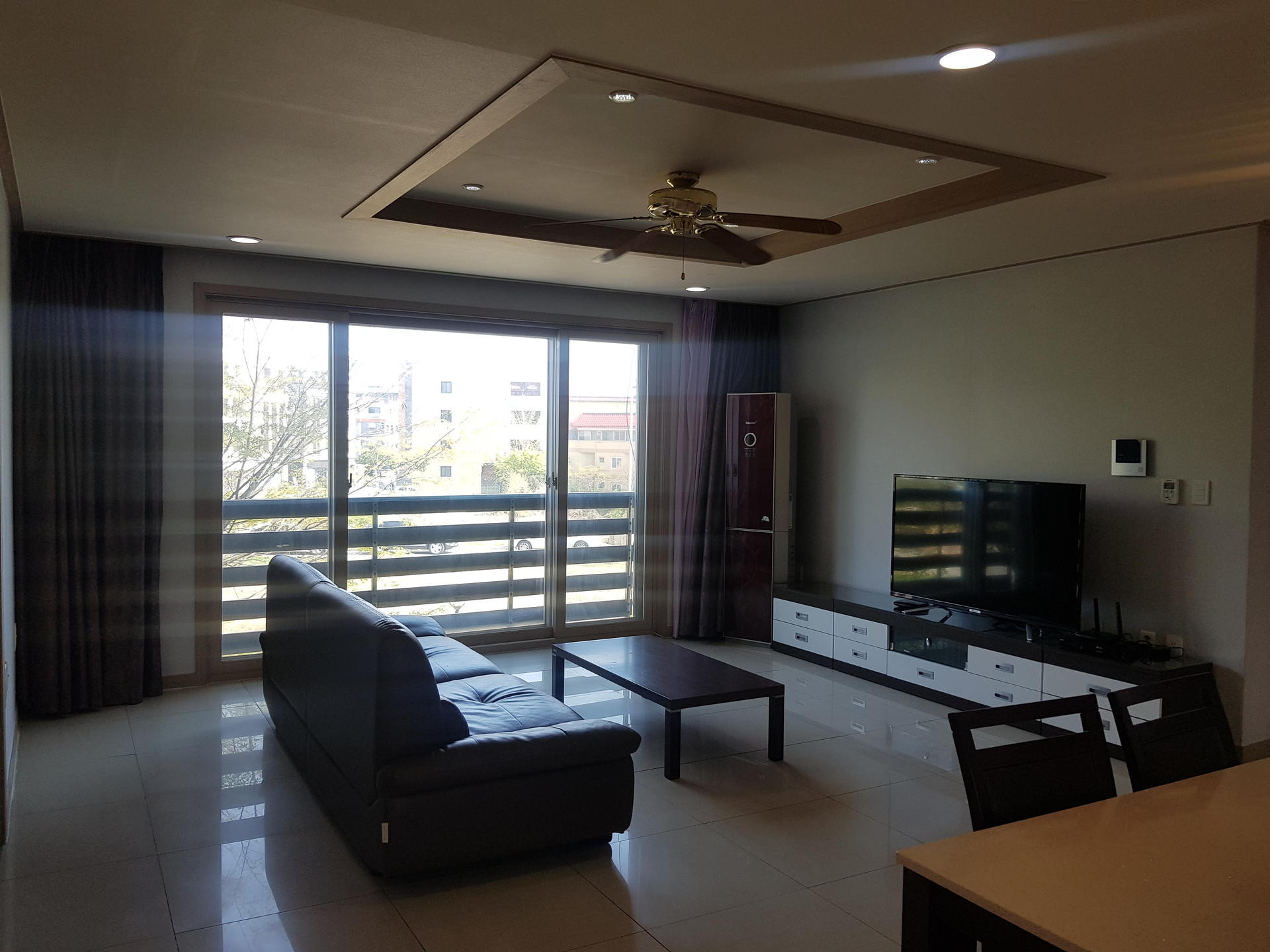 5cb6d7564449a.jpg