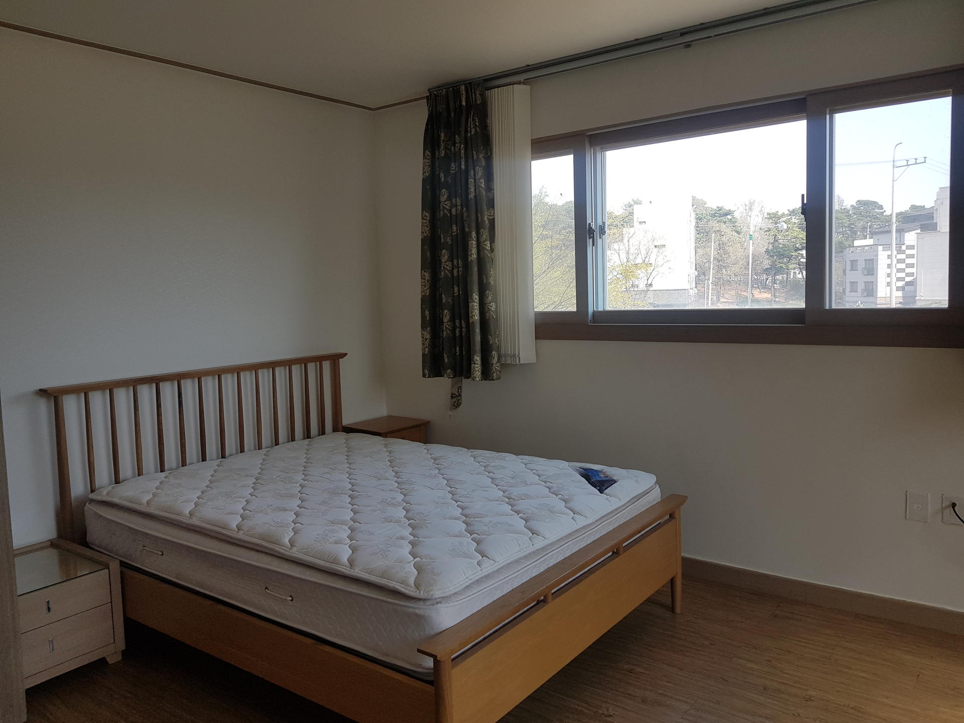 5cb6d77e4f650.jpg