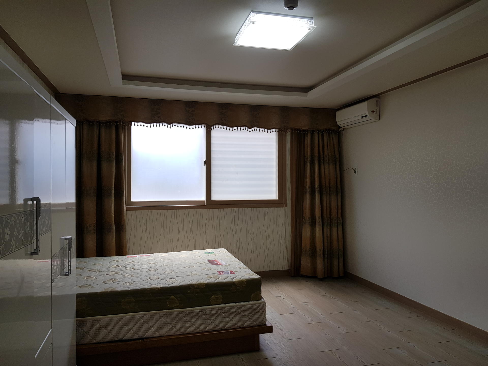 5cd28a71aebb8.jpg