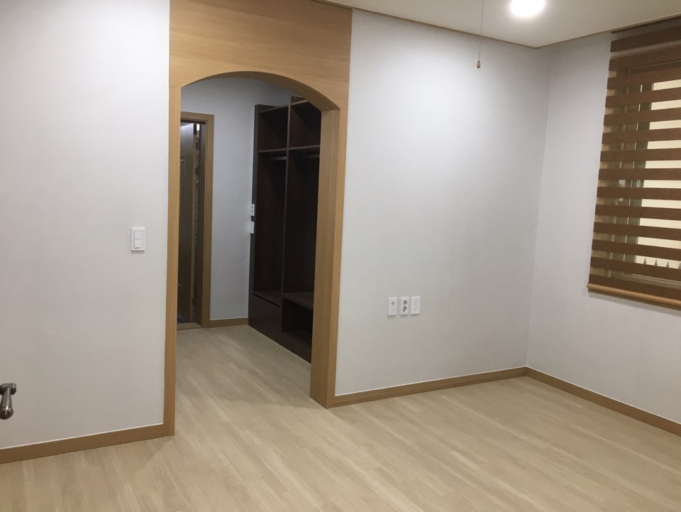 5cece6f02e638.jpg