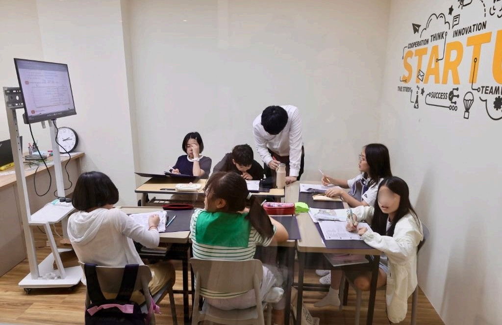 VNG Academy 6명 소규모 실제 수업