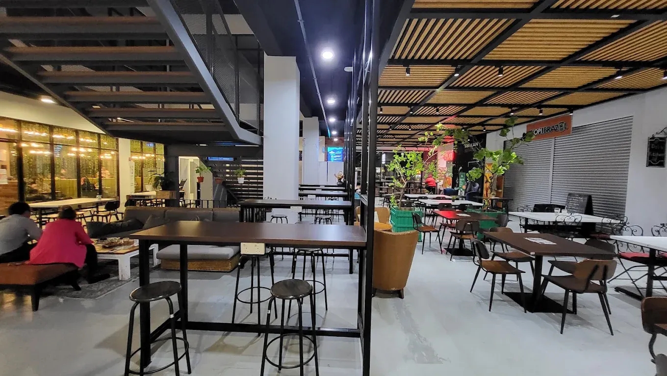EduCity Hub 카페 및 푸드코트
