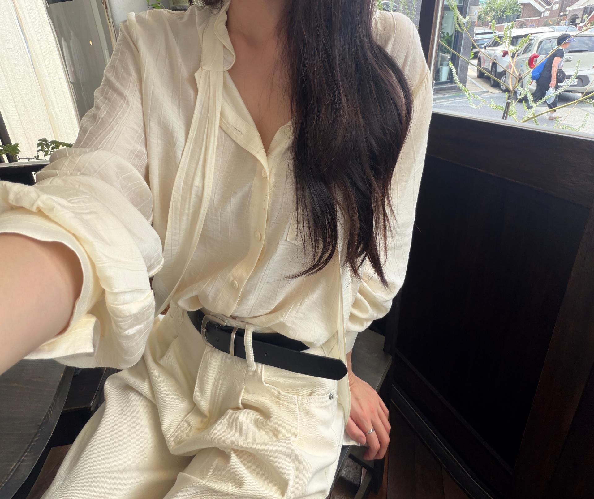 아이린 프릴 블라우스
