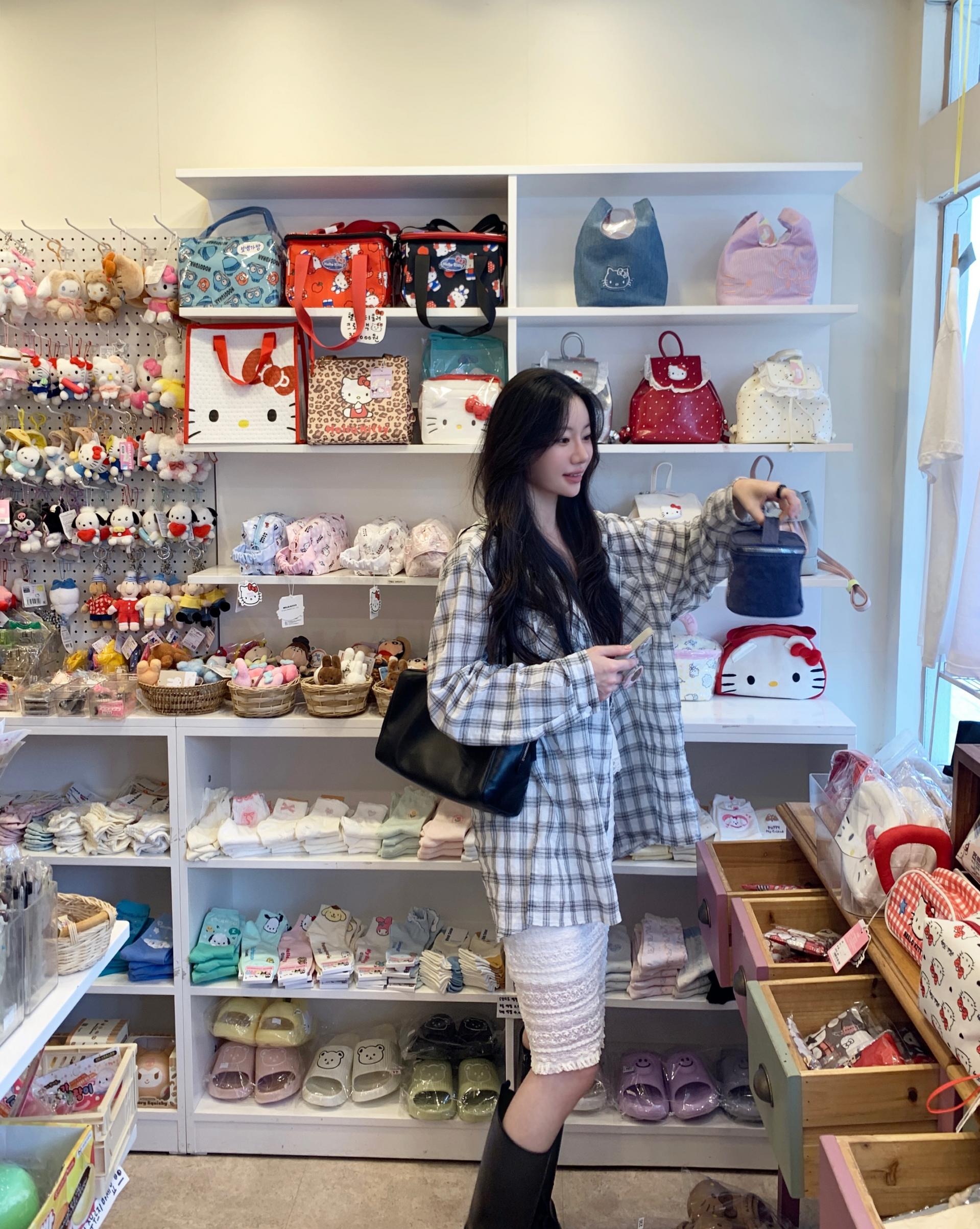 피코 레이스 미디 스커트
