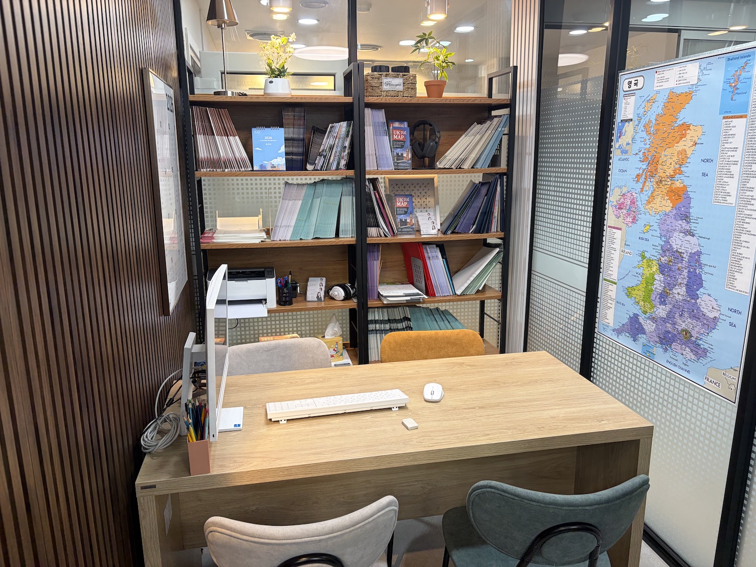 더유학 강남 본사 CBT 시험장 실제 모습