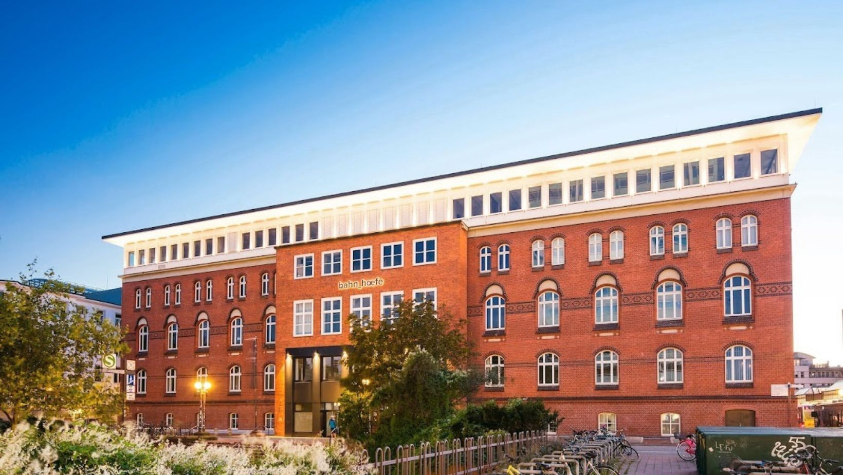 University of Europe 캠퍼스