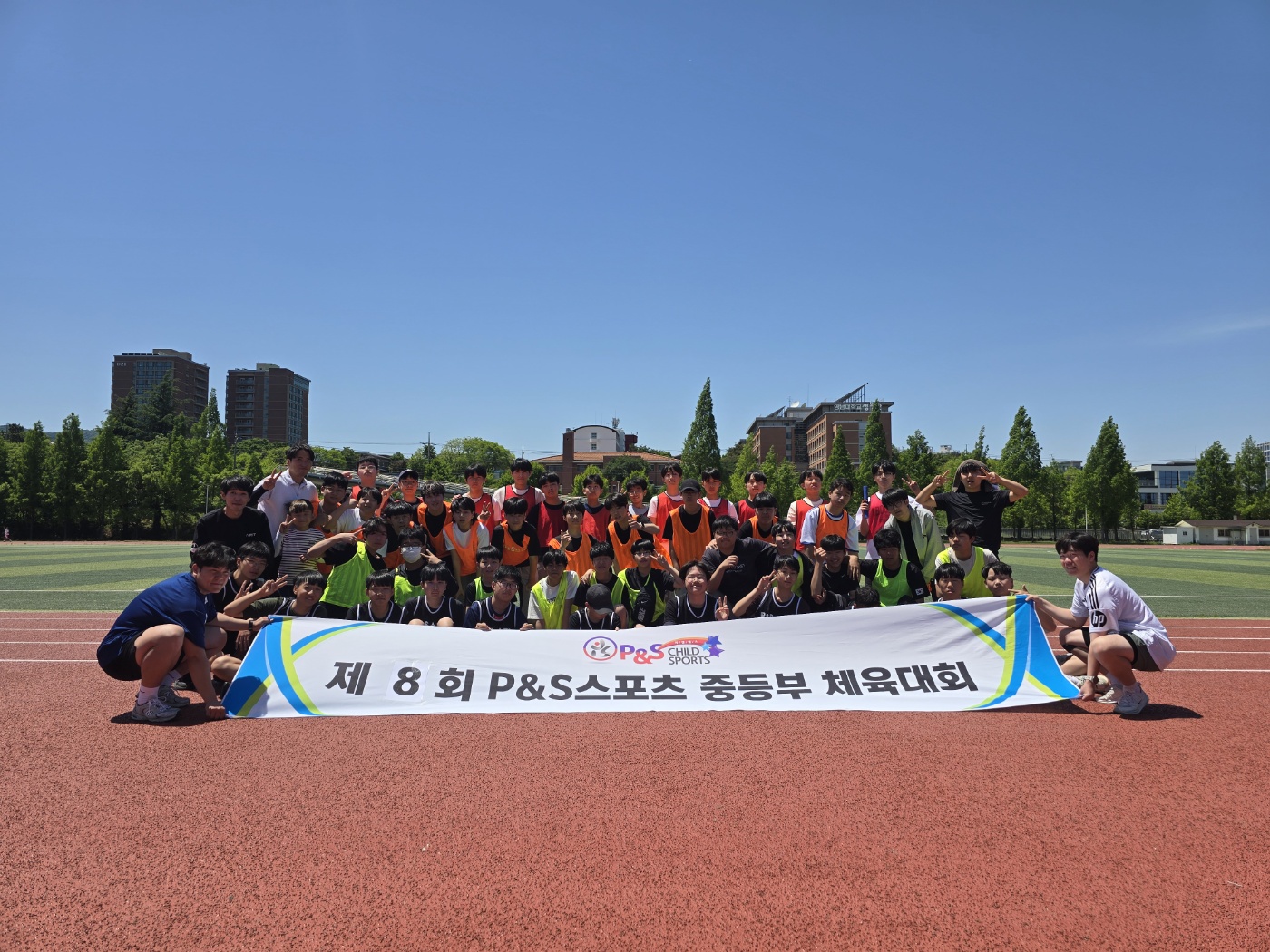 fe562a9fae77b.jpg