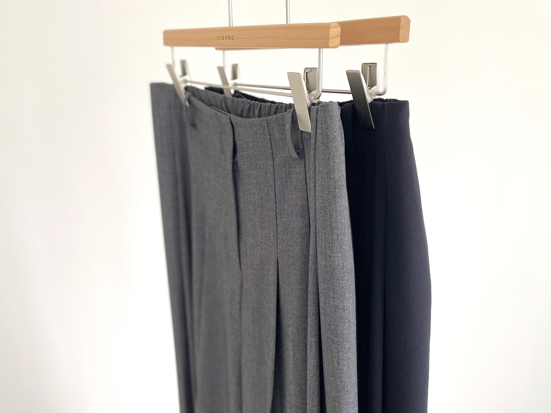 pleats pants (2C)
