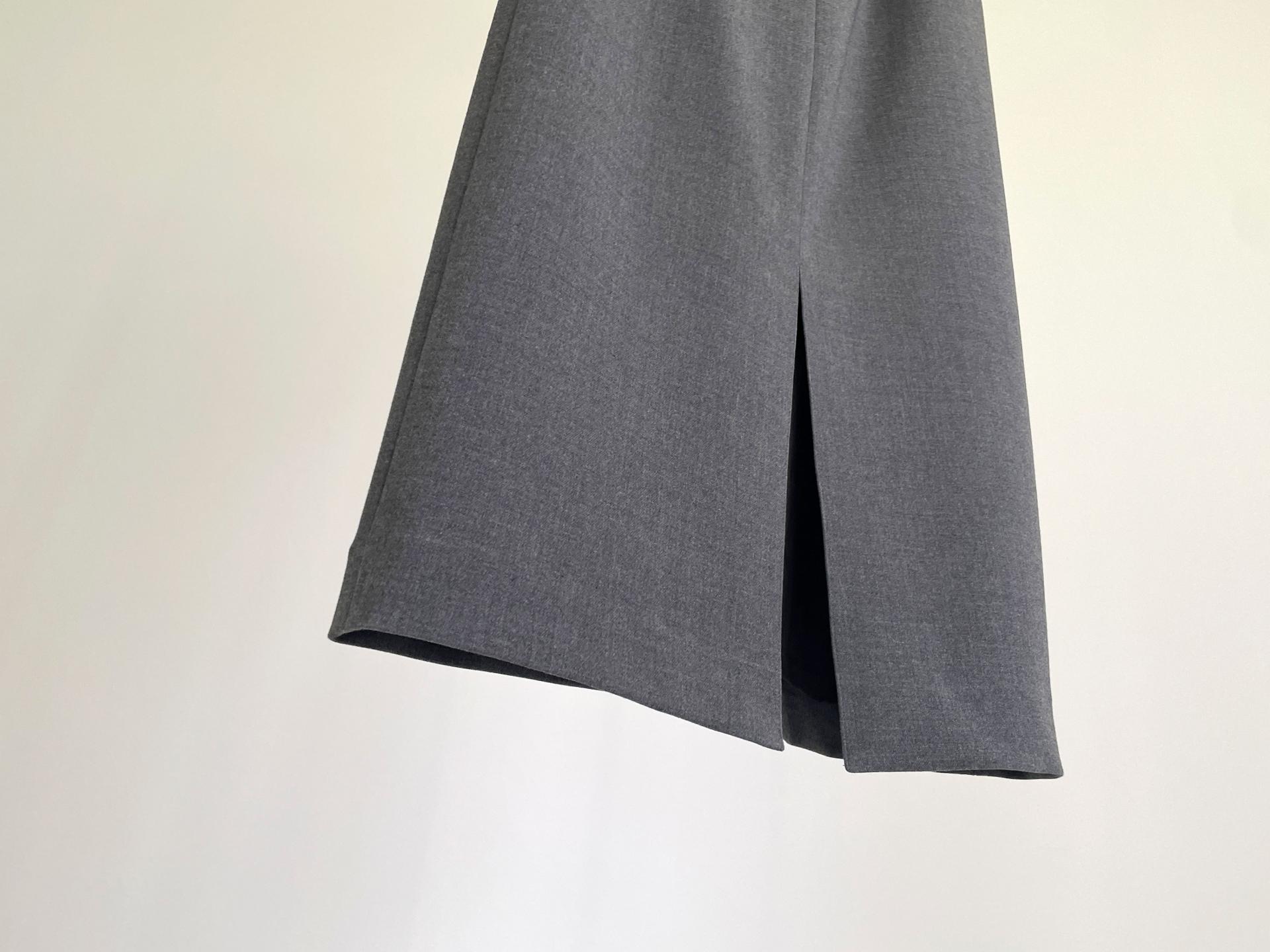 H back slit skirt_charcoal