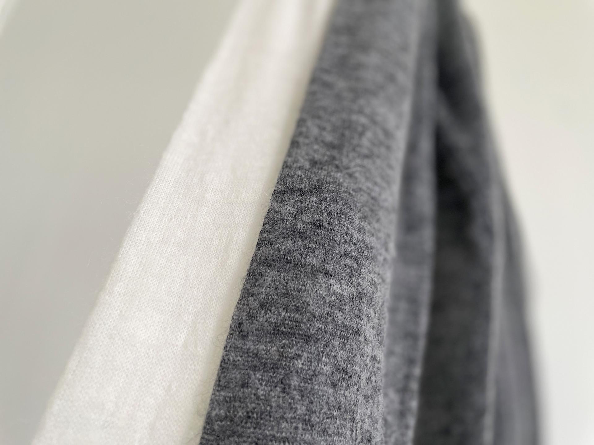 alpaca open collar knit top (2C)