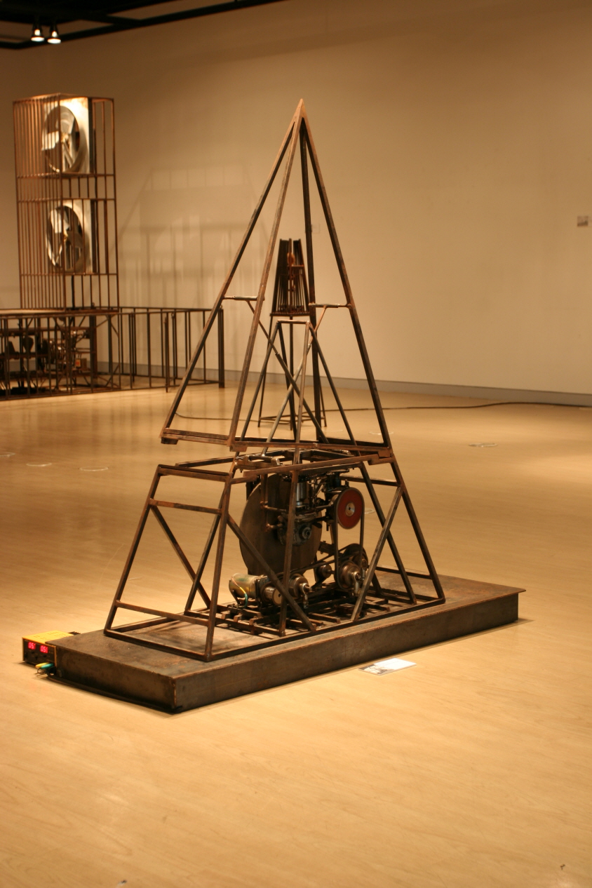 5cda2fc37596a.jpg