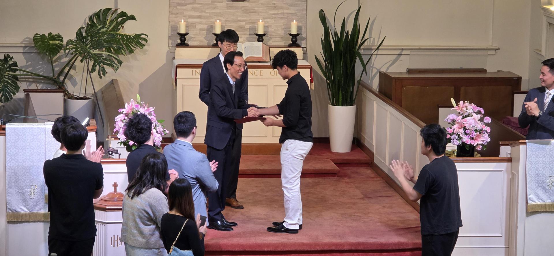 188f0f69f4e3b.jpg