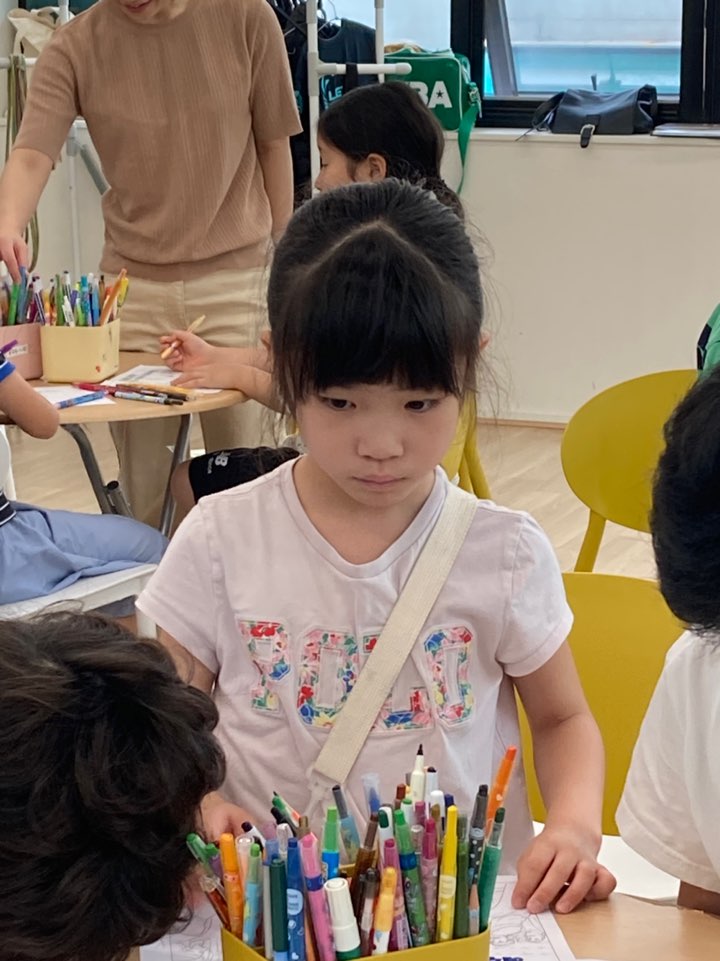 a6d05d37db9aa.jpg