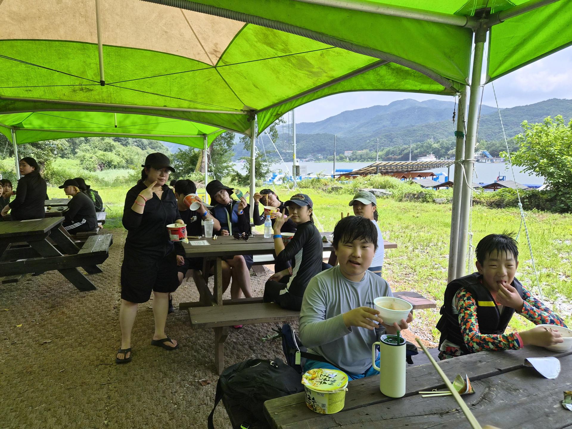 955fafd6e5b82.jpg