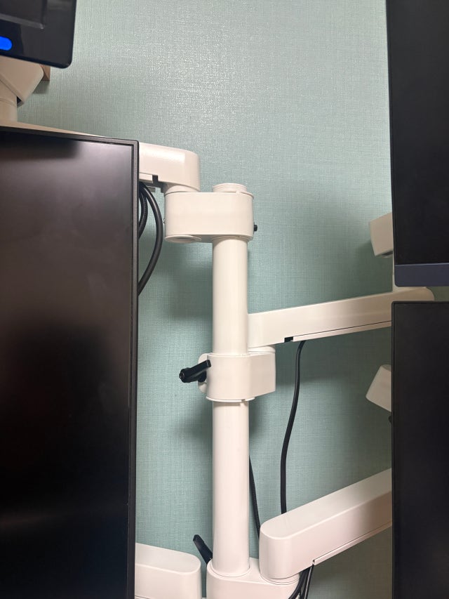 5b841381f9640.jpeg