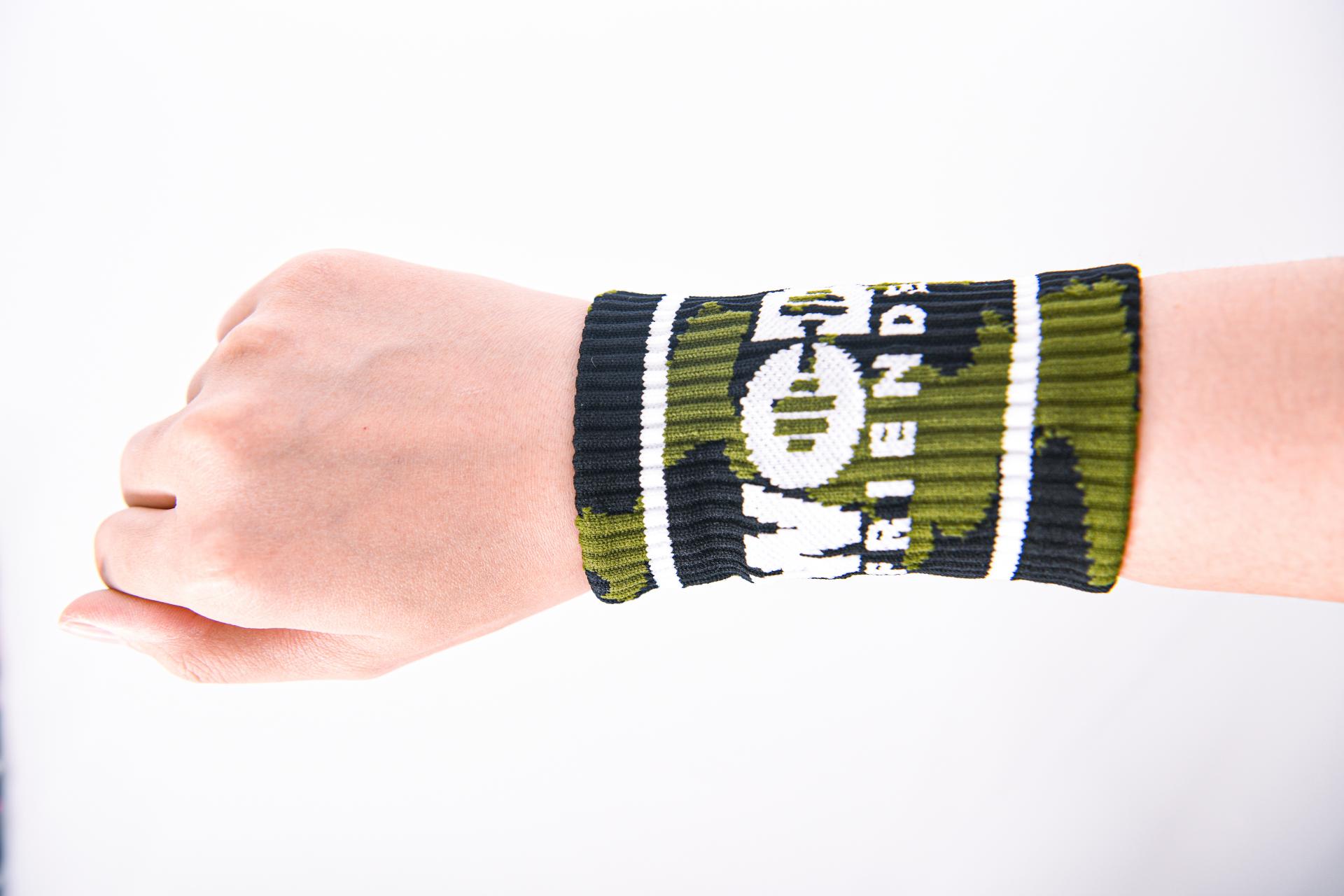 WOD Friends Camo Wristbands Barbell Logo (1pair) Khaki+Black