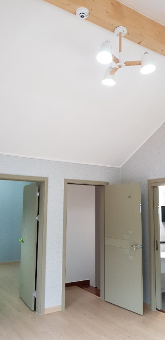 7592cabb21cc0.jpg
