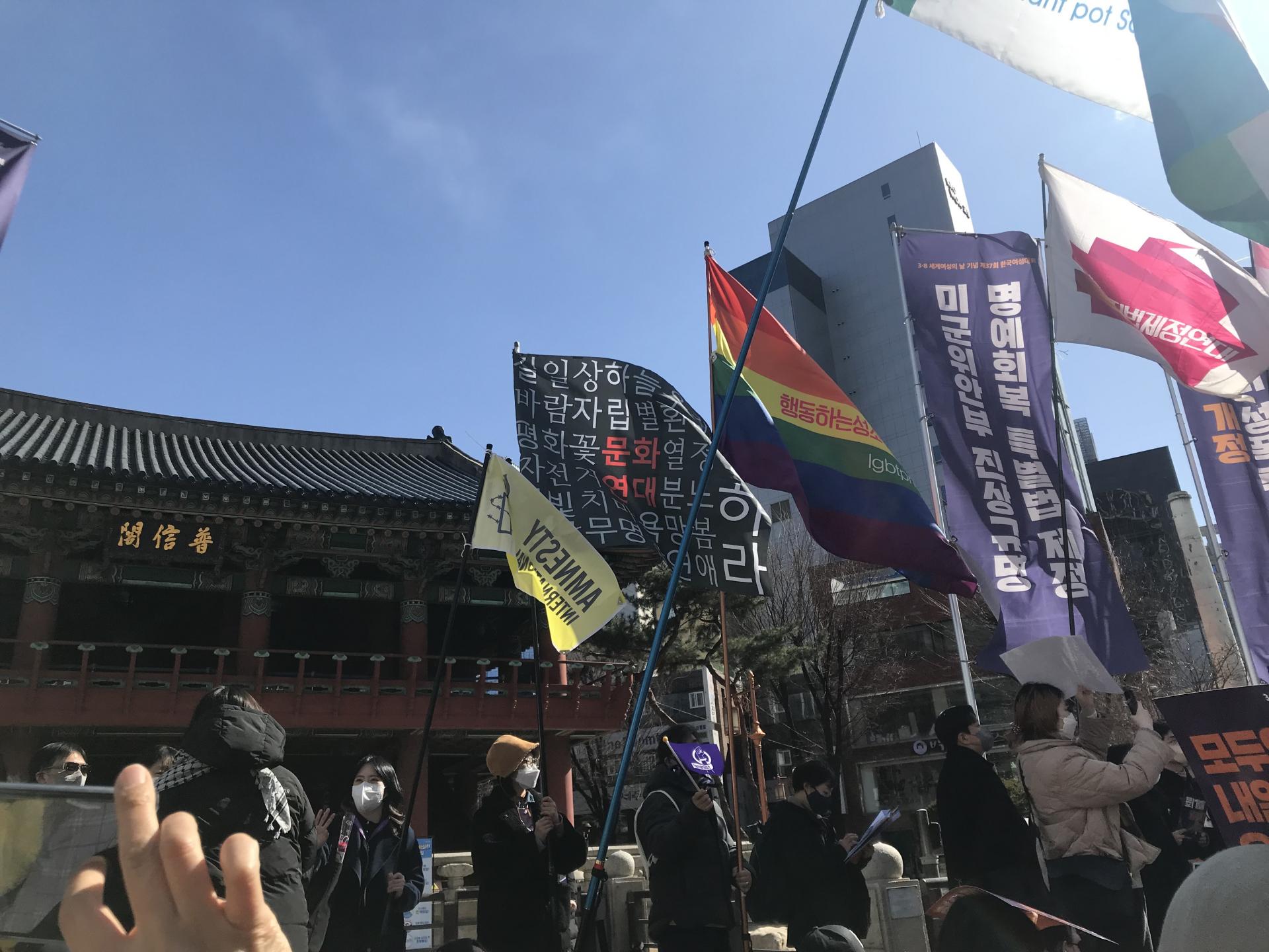 ce85cb66fe3c8.jpg