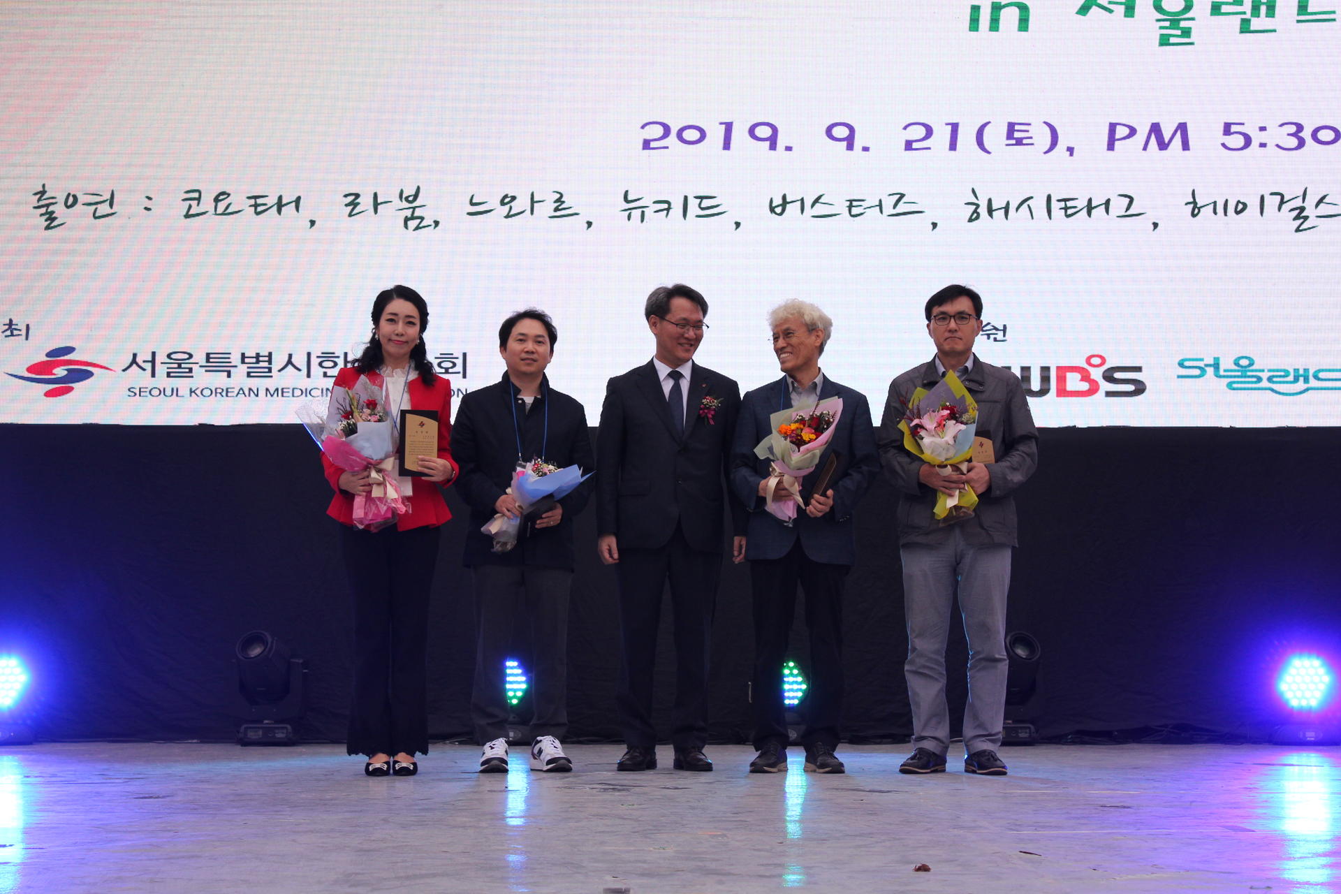 4d411cf8480f9.jpg